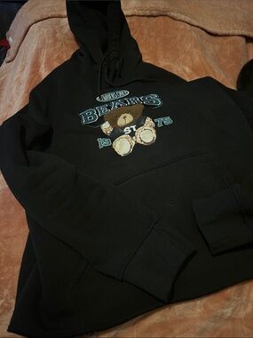 Black Bear Graphic Hoodie Sweatshirt - Men